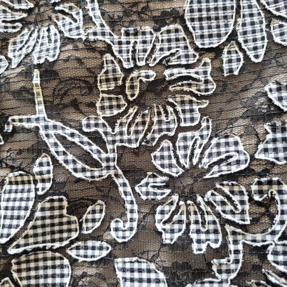 Zara Gingham & Lace Floral Applique Midi Skirt - Picture 7 of 8